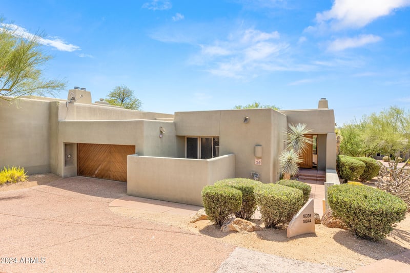 10044 Graythorn Dr, Scottsdale, AZ 85262