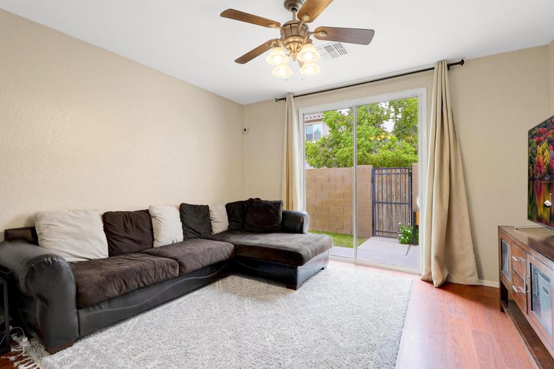 10046 E Isleta Ave, Mesa, AZ 85209