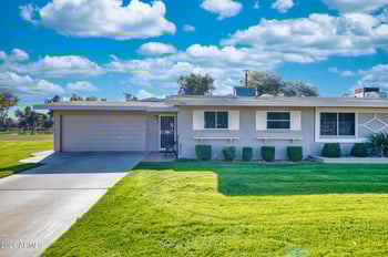 10046 Lakeview Cir, Sun, AZ 85351