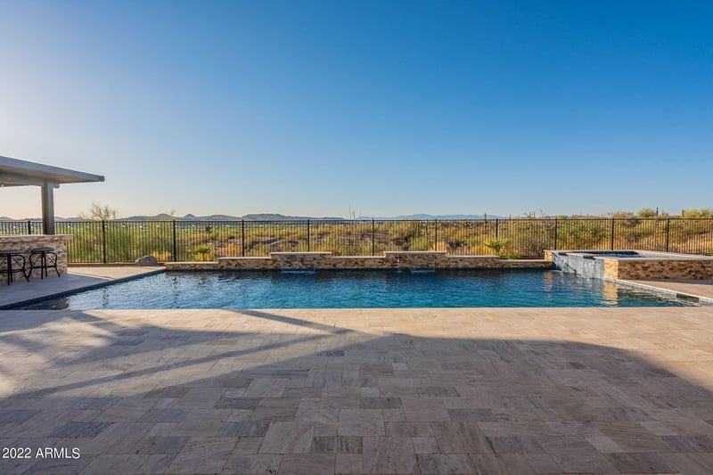 10046 W White Feather Ln, Peoria, AZ 85383