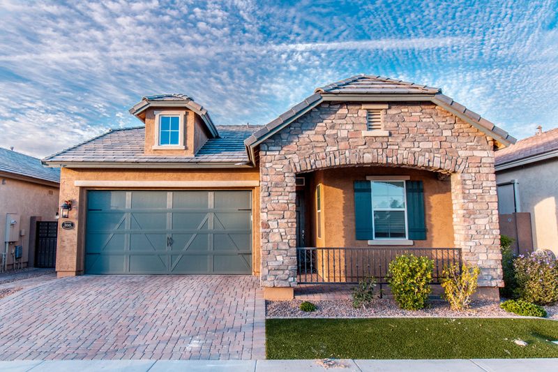 10048 E Nichols Ave, Mesa, AZ 85209