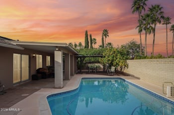 10049 25th Pl, Phoenix, AZ 85028