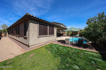10049 Angels Ln, Peoria, AZ 85383