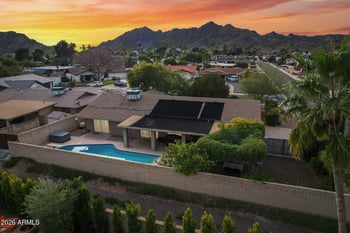 10049 N 25th Pl, Phoenix, AZ 85028