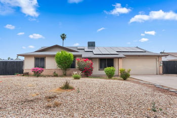 10049 47th Ave, Glendale, AZ 85302