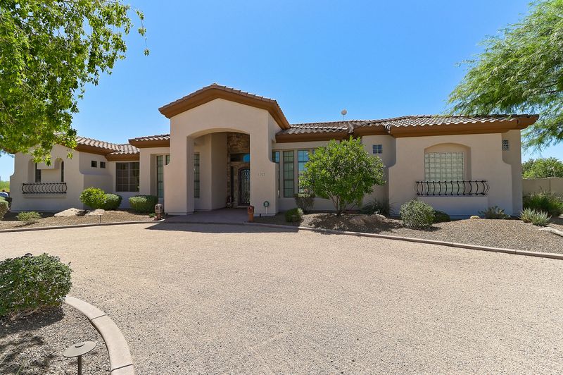 1005 W Windward Ct, Desert Hills, AZ 85086