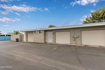 10050 Lancaster Dr, Sun, AZ 85351