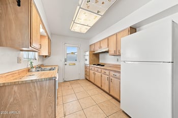 10050 N 103rd Ave, Sun City, AZ 85351