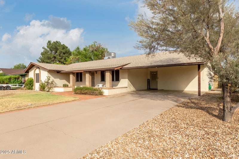 10051 39th Ave, Phoenix, AZ 85051