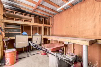 10051 39th Ave, Phoenix, AZ 85051