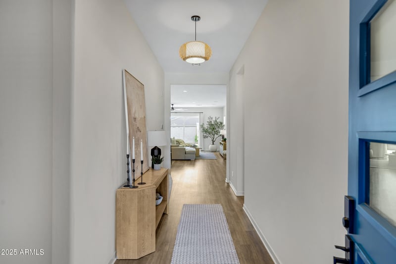 10051 Talon Ave, Mesa, AZ 85212