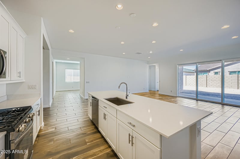 10052 Dutchman Dr, Apache Junction, AZ 85120