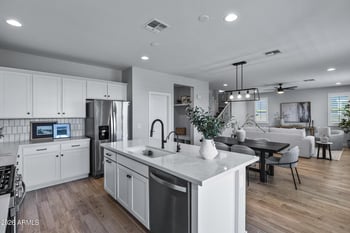 10054 Revolution Dr, Mesa, AZ 85212