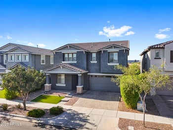10054 Revolution Dr, Mesa, AZ 85212