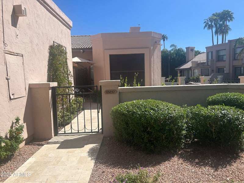 10057 Ironwood Dr, Scottsdale, AZ 85258