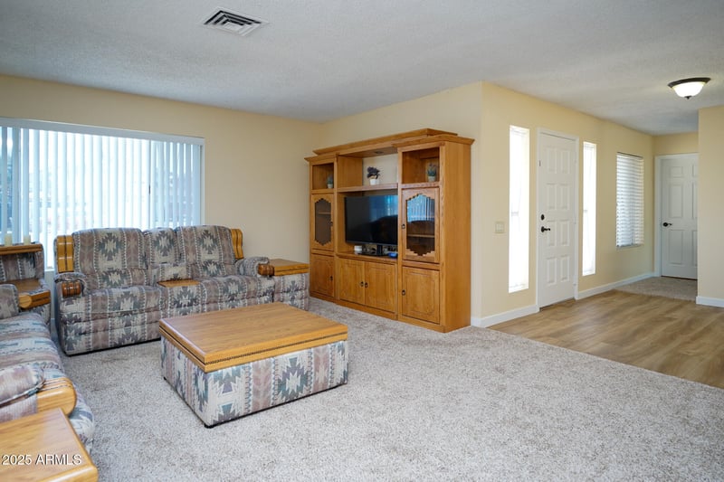 10058 Campbell Ave, Phoenix, AZ 85037