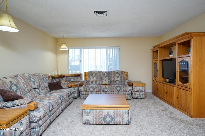 10058 Campbell Ave, Phoenix, AZ 85037