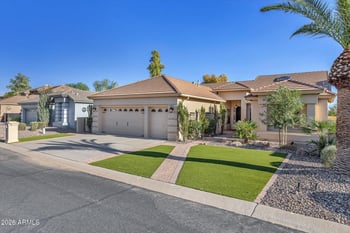 10059 E Cedar Waxwing Dr, Sun Lakes, AZ 85248