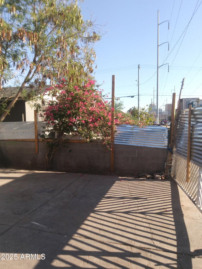 1006 3rd Ave, Phoenix, AZ 85003