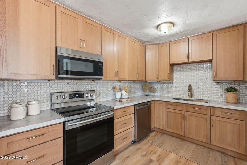 1006 E Weldon Ave, Phoenix, AZ 85014
