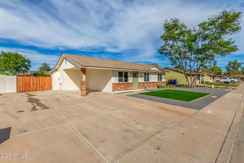1006 Grandview St, Mesa, AZ 85201