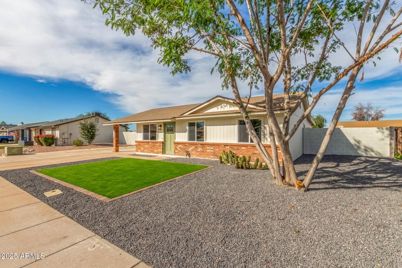 1006 Grandview St, Mesa, AZ 85201
