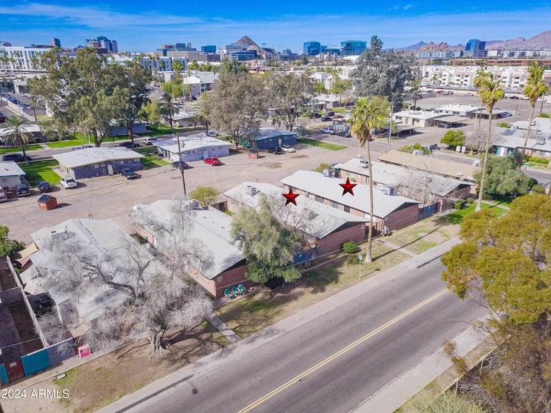 1006 S Dorsey Ln, Tempe, AZ 85281