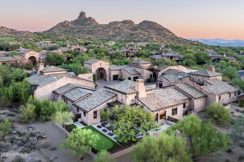 10060 Blue Sky Dr, Scottsdale, AZ 85262