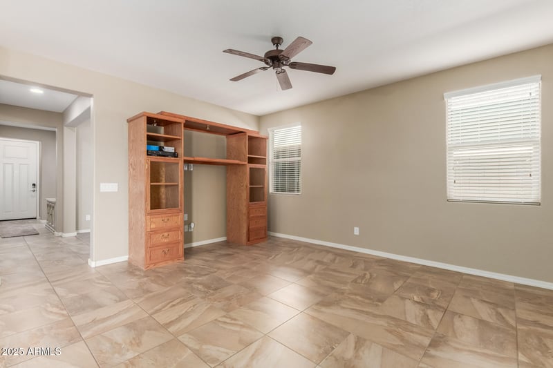 10061 Thatcher Ave, Mesa, AZ 85212