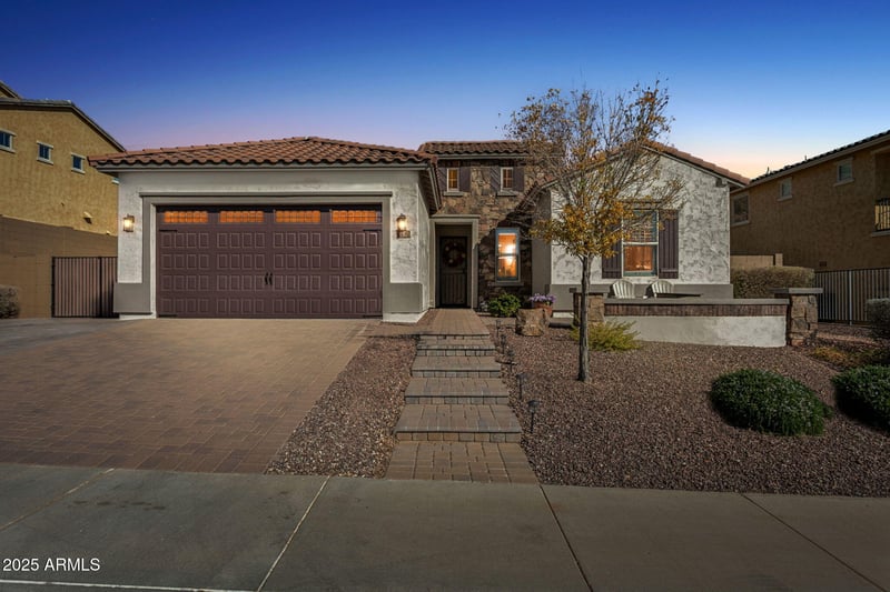 10062 Redbird Rd, Peoria, AZ 85383
