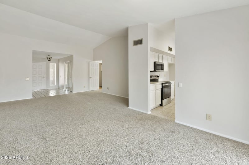 10063 Minnezona Ave, Phoenix, AZ 85037