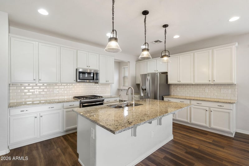 10066 Cashman Dr, Peoria, AZ 85383