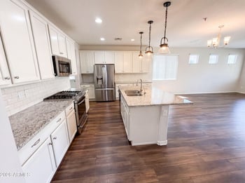 10066 Cashman Dr, Peoria, AZ 85383