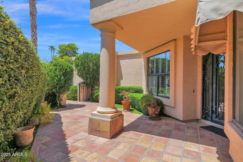 10068 Cinnabar Ave, Scottsdale, AZ 85258