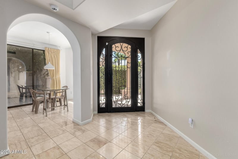 10068 Cinnabar Ave, Scottsdale, AZ 85258