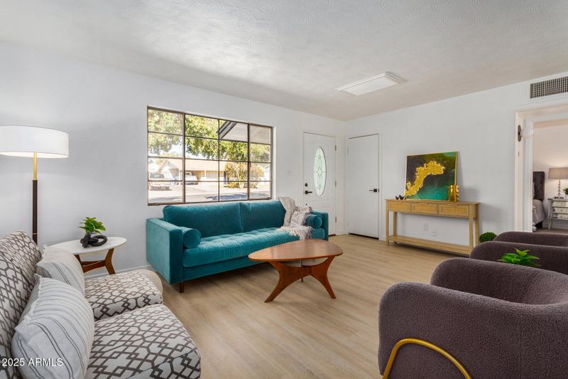 1007 E Brown St, Phoenix, AZ 85020