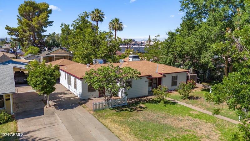 1007 E Medlock Dr, Phoenix, AZ 85014