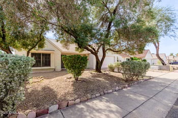 1007 Oraibi Dr, Phoenix, AZ 85024