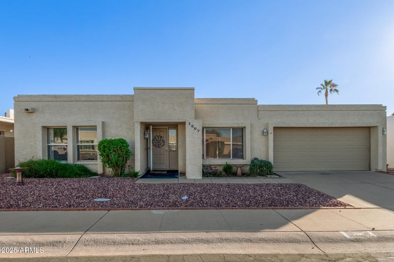 1007 Villa Rita Dr, Phoenix, AZ 85022