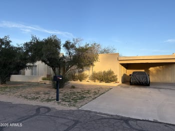 1007 Village Circle Dr, Phoenix, AZ 85022