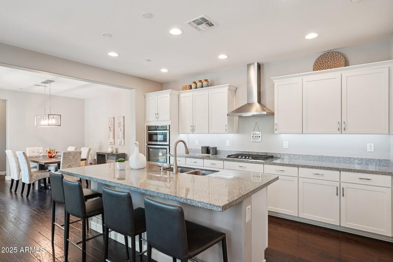 10072 Bell Rd, Scottsdale, AZ 85255
