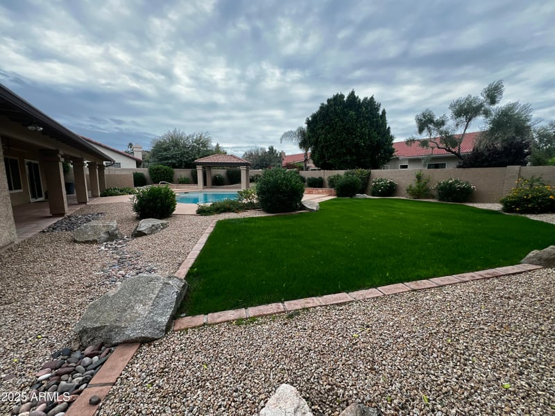 10075 Larkspur Dr, Scottsdale, AZ 85260