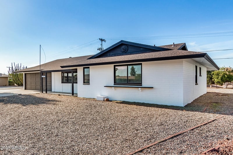 10076 Peoria Ave, Sun City, AZ 85351