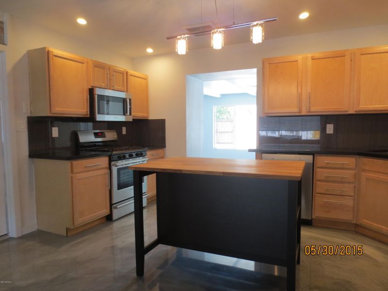 1008 E Orchid Ln, Phoenix, AZ 85020