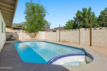 1008 W Drummer Ave, Mesa, AZ 85210