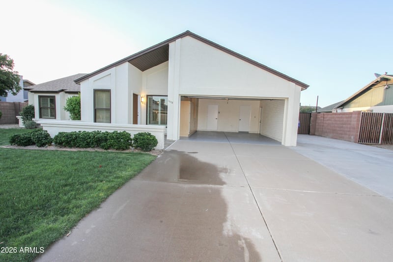 1008 W Topeka Dr, Phoenix, AZ 85027