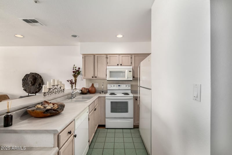 10080 Mountain View Lake Dr #138, Scottsdale, AZ 85258