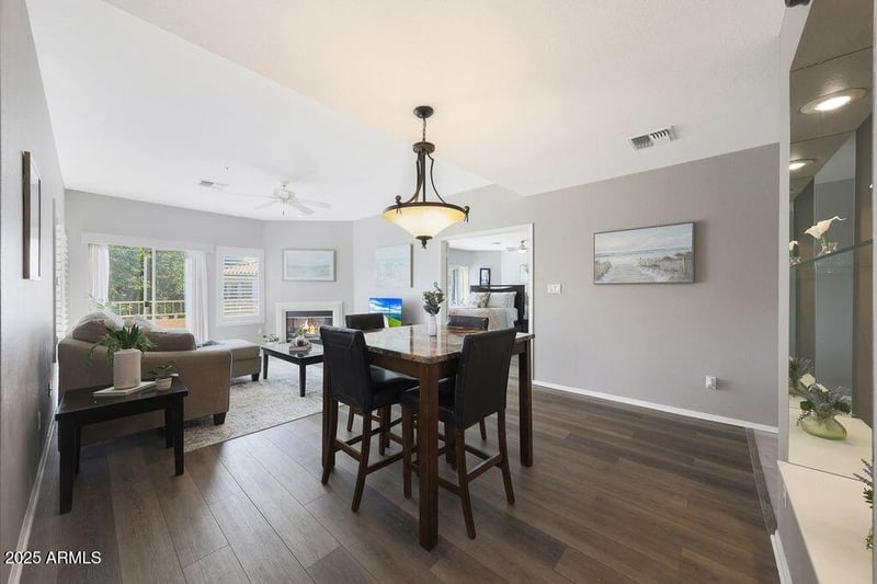 10080 Mountainview Lake Dr #220, Scottsdale, AZ 85258