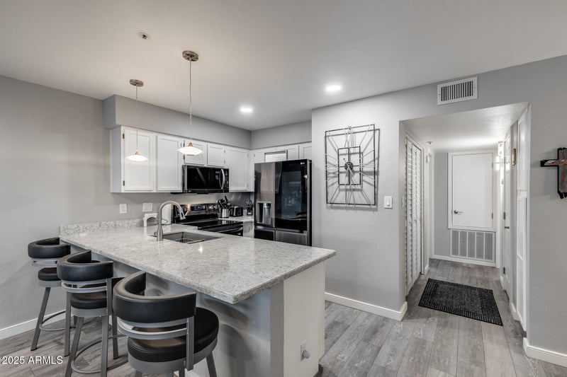 10080 Mountainview Lake Dr #238, Scottsdale, AZ 85258