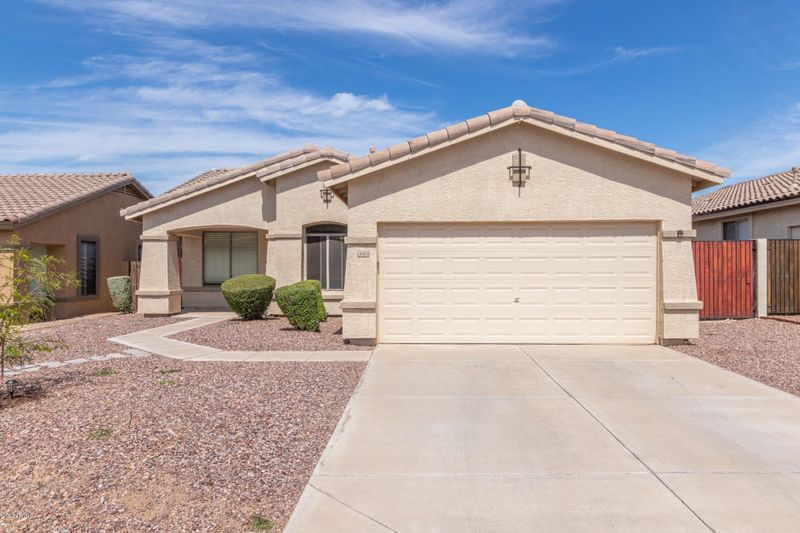 10083 S 183rd Ln, Goodyear, AZ 85338